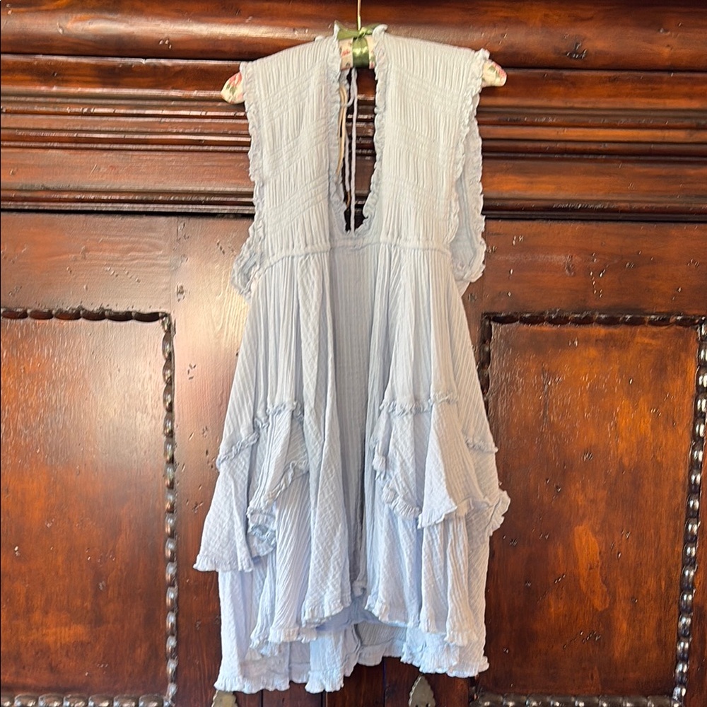 Elegant Blue Ruffled Women's Dress